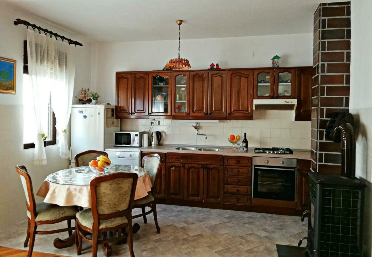 Apartmani Anda Trogir Zewnętrze zdjęcie