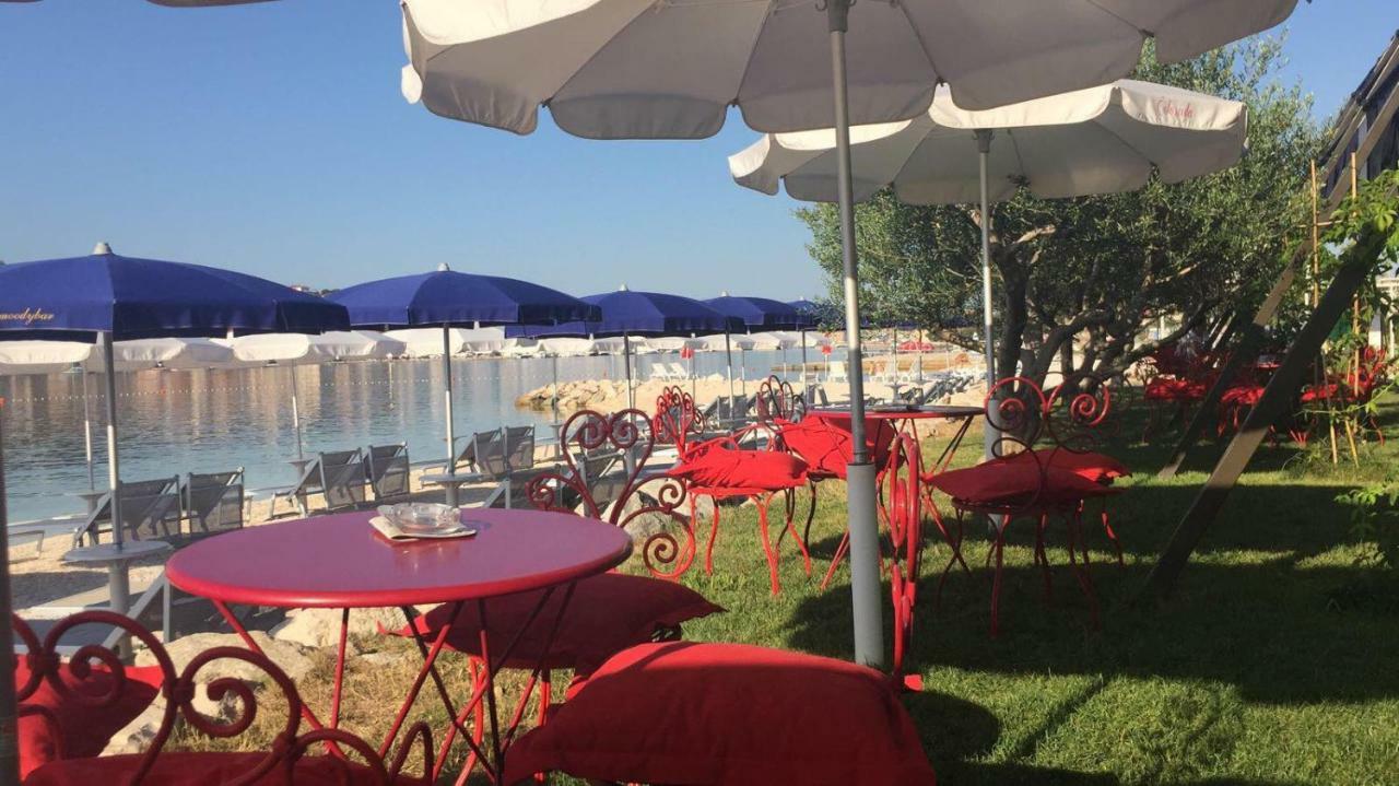 Apartmani Anda Trogir Zewnętrze zdjęcie